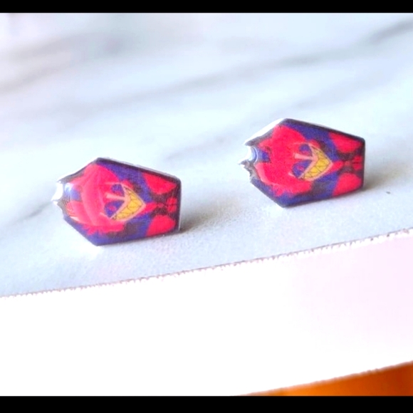 Alastor Earrings - Picture 1 of 1